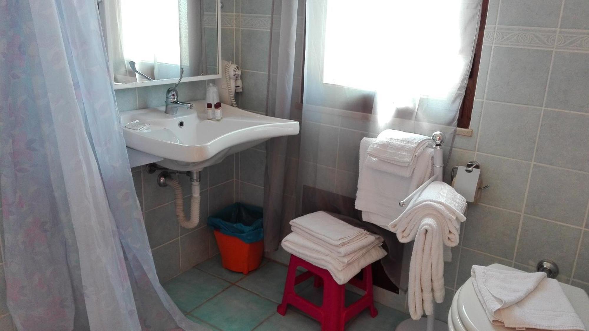 Hotel Bellavista S'Archittu S'archittu Cuglieri Quarto foto